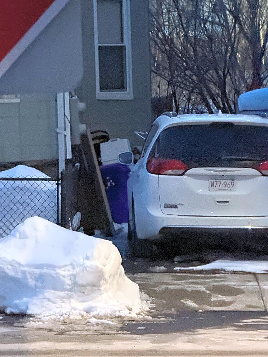 Image submitted with report