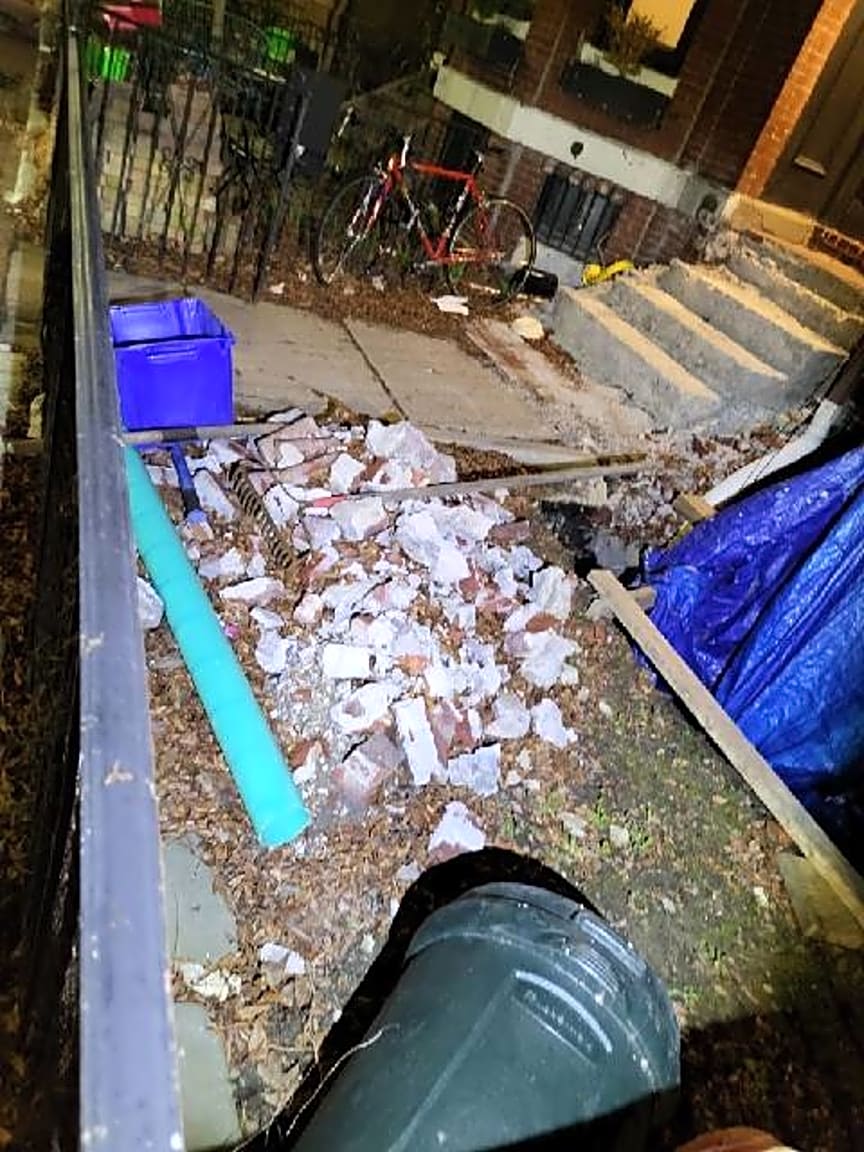 Image submitted with report