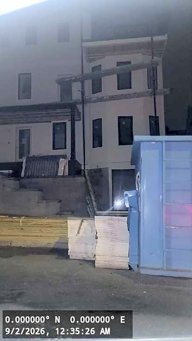 Image submitted with report