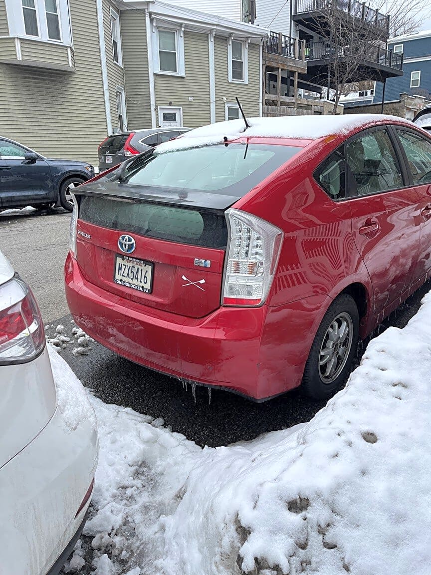 Image submitted with report