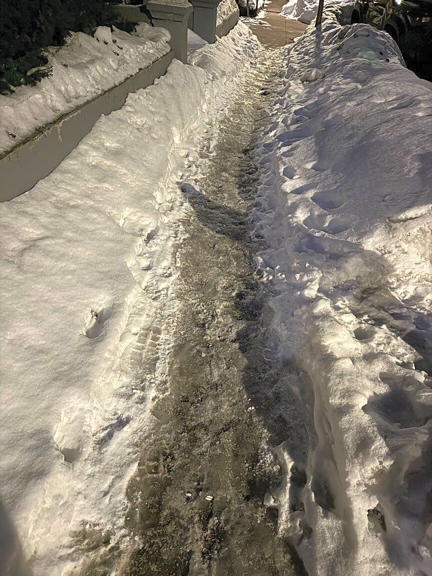 Image submitted with report