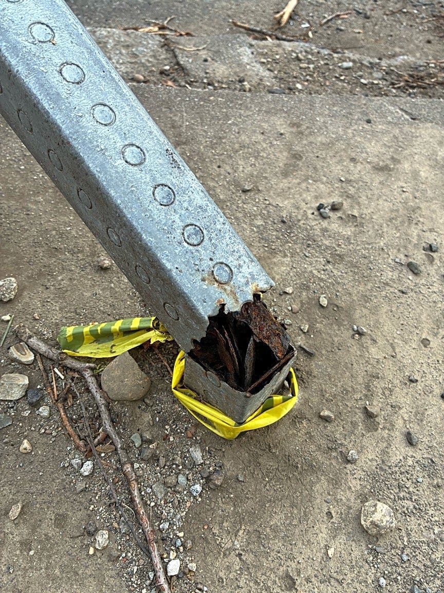 Image submitted with report