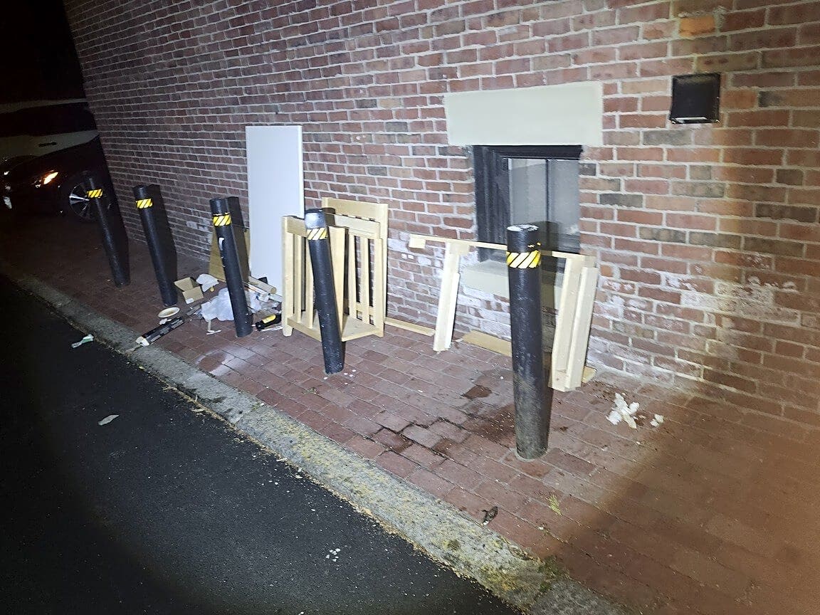 Image submitted with report