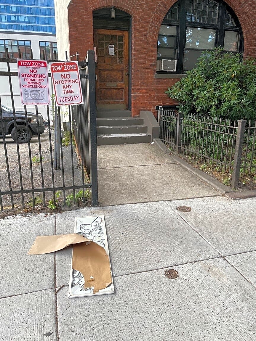 Image submitted with report
