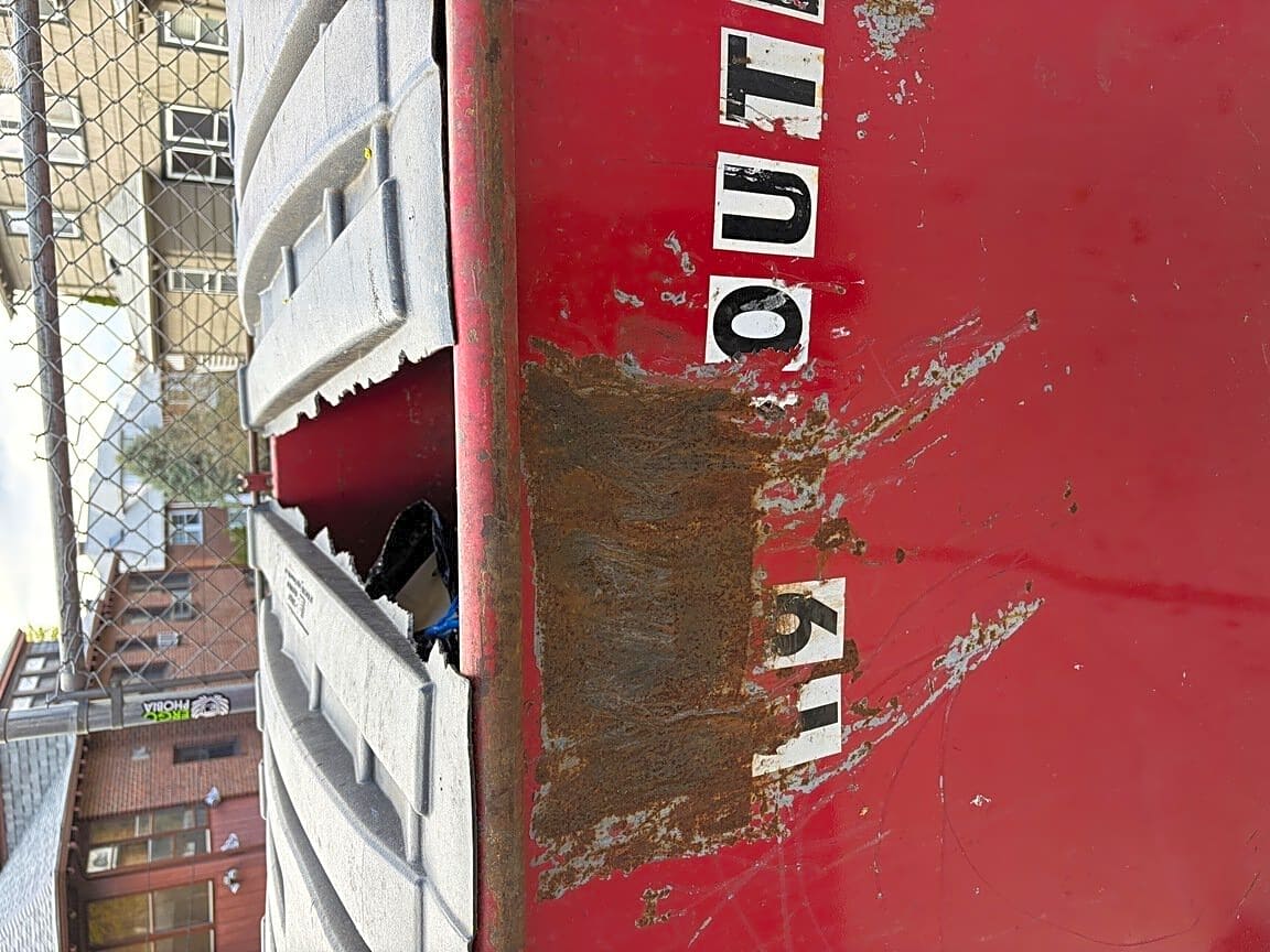 Image submitted with report