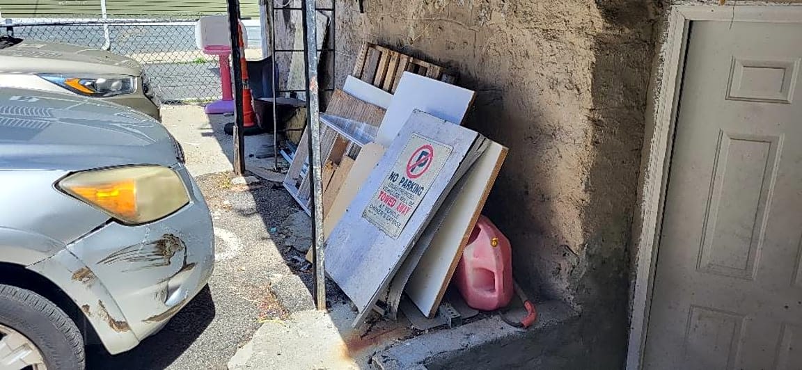 Image submitted with report