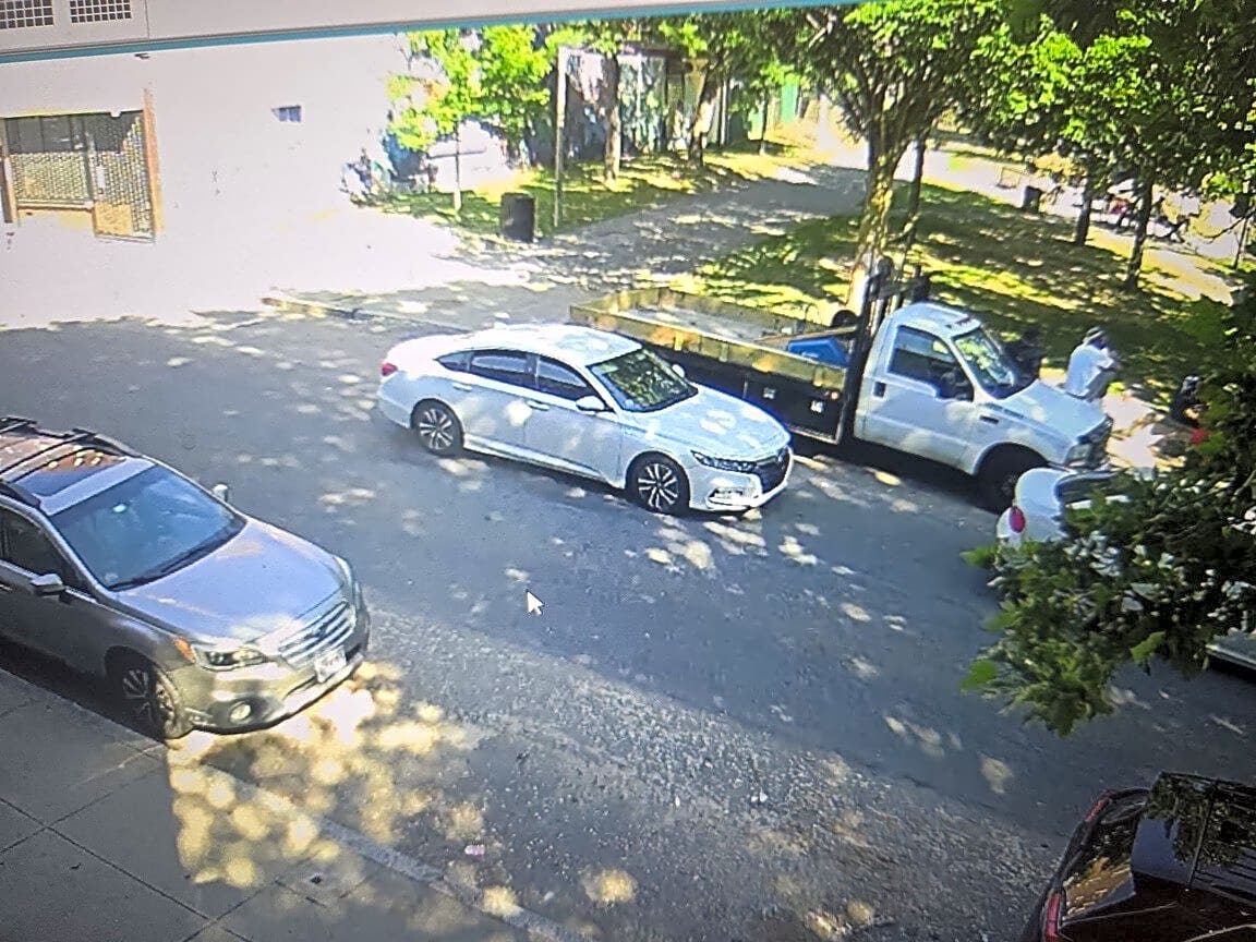 Image submitted with report