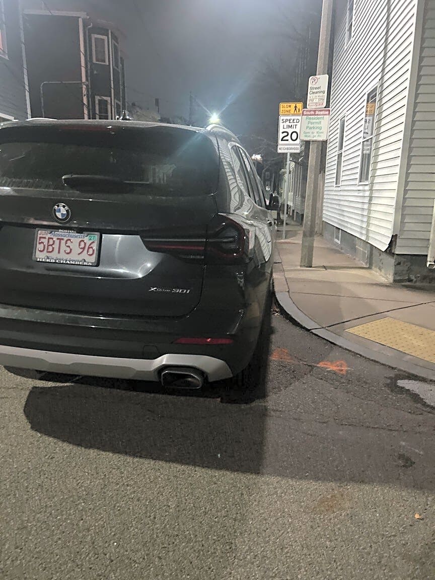 Image submitted with report