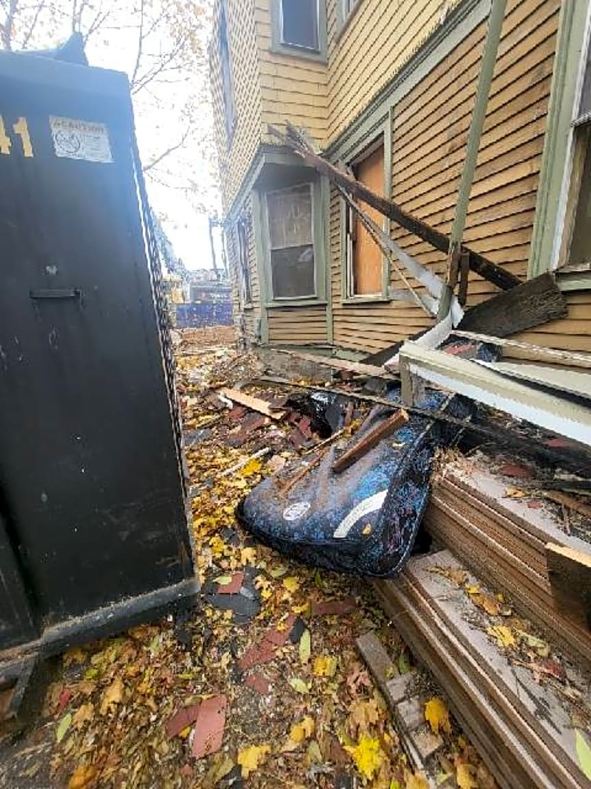 Image submitted with report