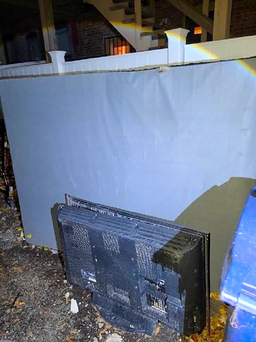 Image submitted with report