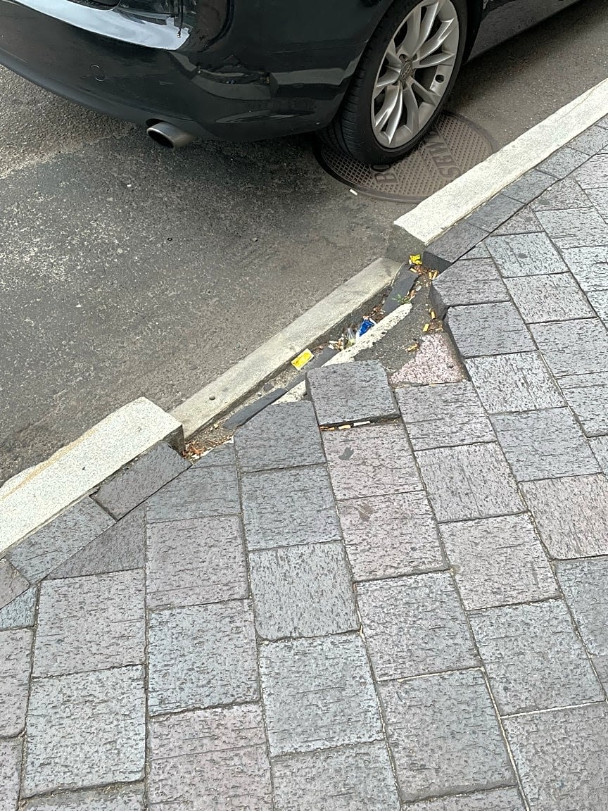 Image submitted with report