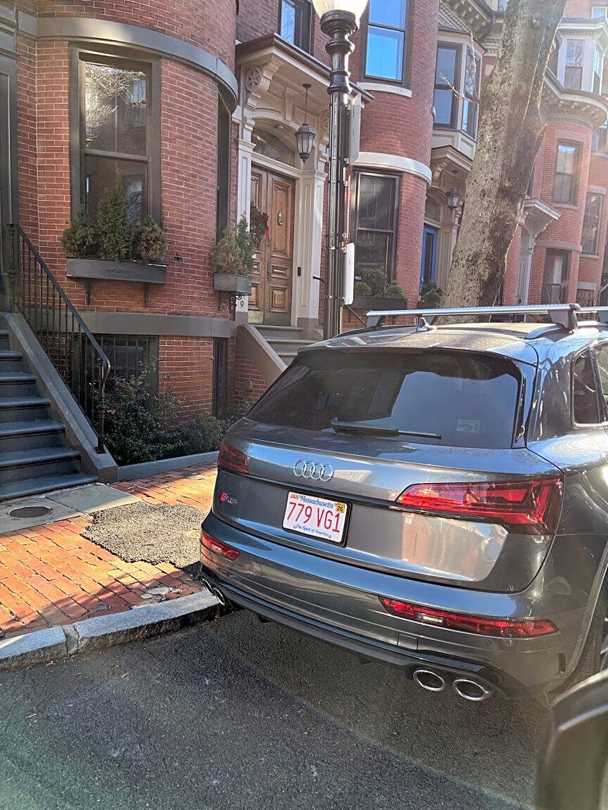 Image submitted with report