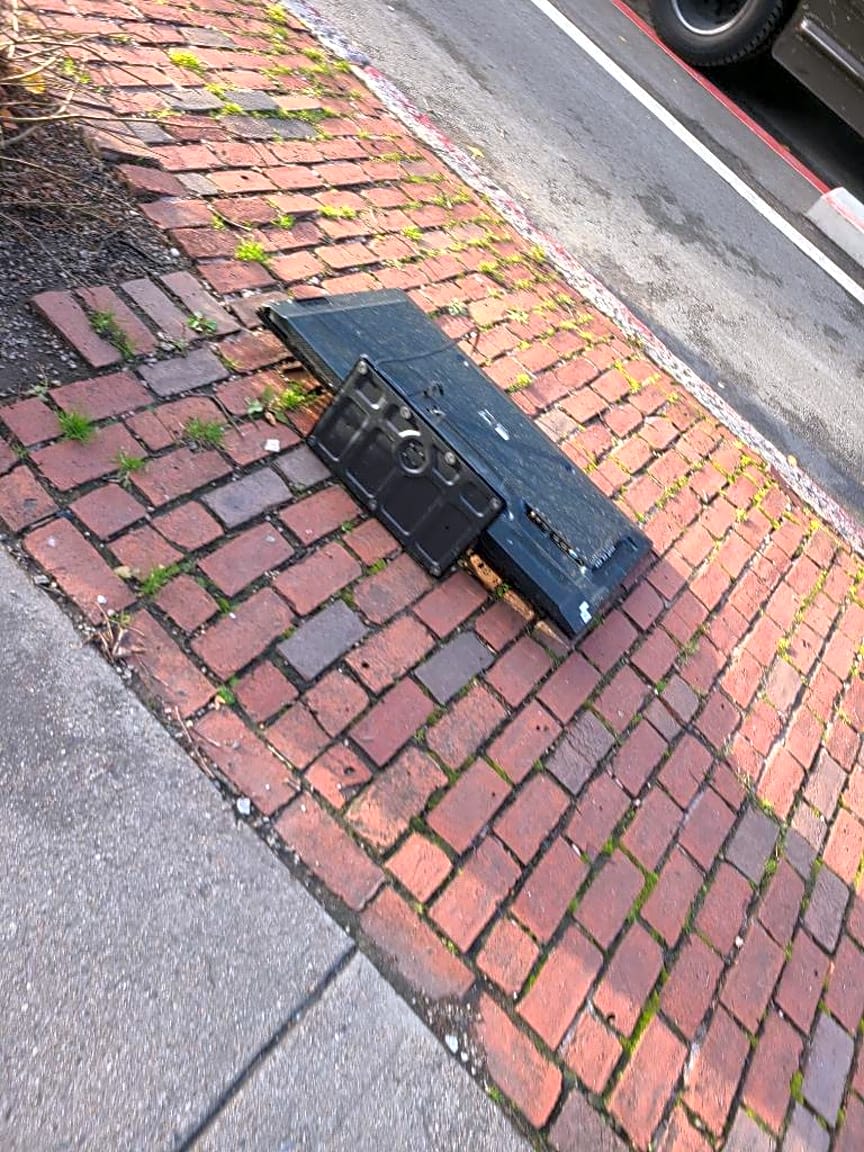 Image submitted with report