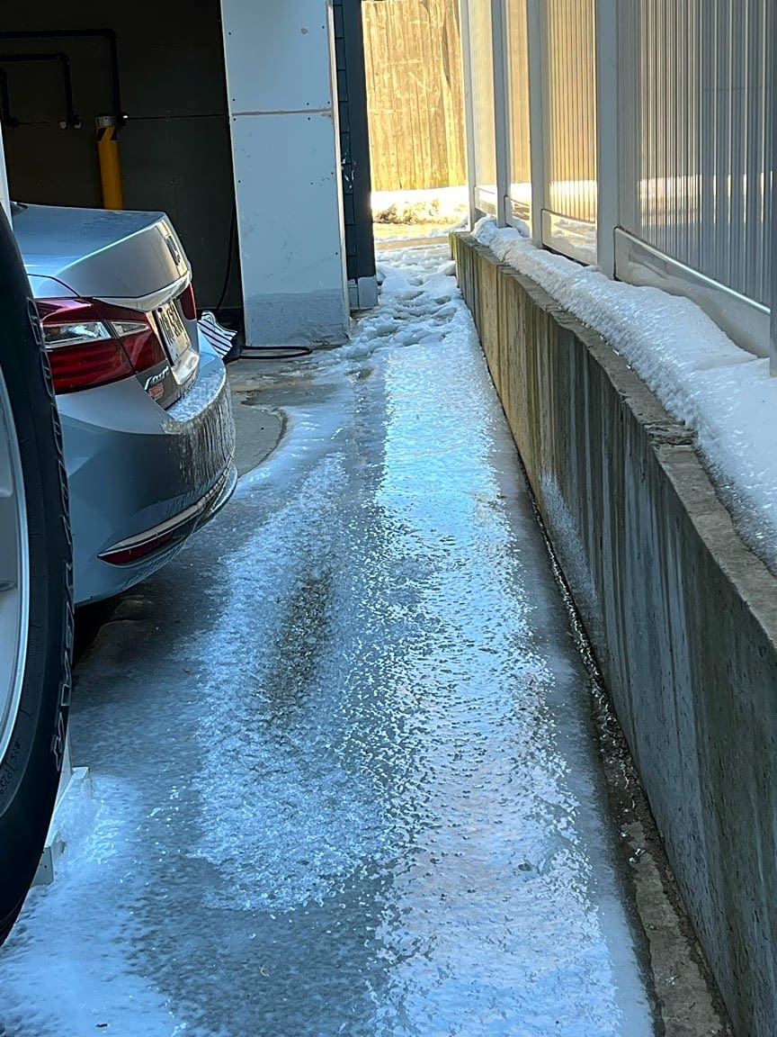 Image submitted with report